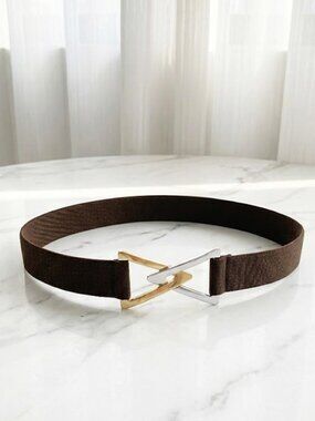 Ladies Brown Triangular Latch Belt - 25 Inches